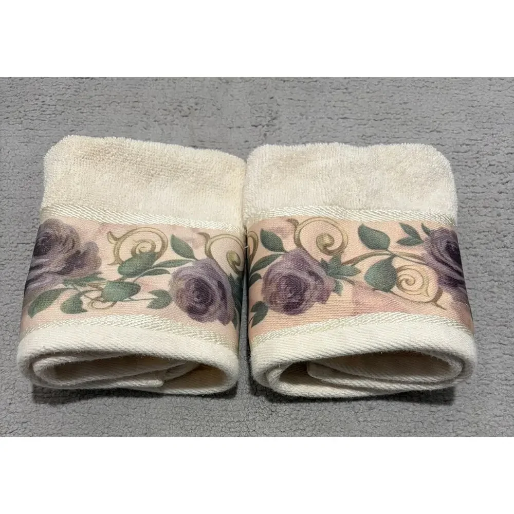 Croscill Chambord Cassis Washcloth Cream Purple Amythest Roses Lot of 2